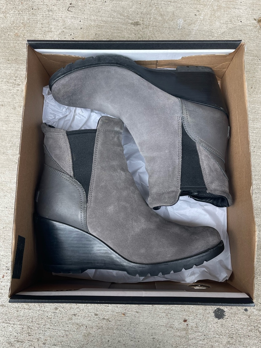 Sorel Gray Suede Wedge Chelsea Booties